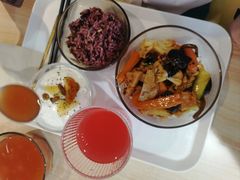 -轻蔬不用等·素食(江苏路店)
