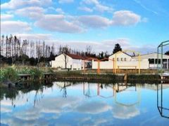 -前小桔亲子创意农场·草莓采摘·露营烧烤