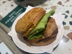 猪扒菠萝包-华嫂冰室(湾仔店)
