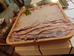 -旧街市鲜货老火锅(大光路店)