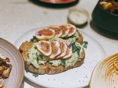 无花果手撕鸡肉tapas-Toris(LuOne凯德晶萃广场店)