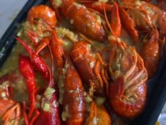 -扒虾小妹儿麻辣海鲜(宏图街店)