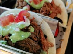 -Famous肥猫墨西哥音乐餐吧(五棵松华熙LIVE店)