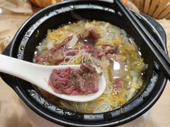 砂锅驴肉-闫家驴肉老店(华电一校店)