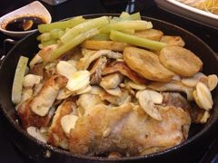 素颜烤鱼-院落创意菜