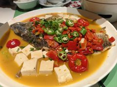 程氏泡椒半条鱼-鑫小城故事·藕汤·家常菜(台北一路总店)