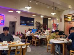 -霄汉牛三鲜湖北砂锅菜(万松园2店)