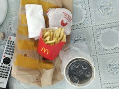 -麦当劳(松江南乐得来速店)