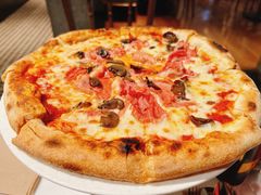 意式火腿蘑菇披萨-IL TEATRO 精品意大利餐厅
