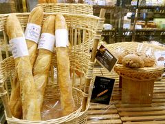 -巴黎贝甜(华堂新辰汇店)