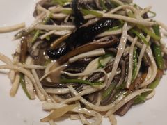 -浦江城市生活广场(江月路店)