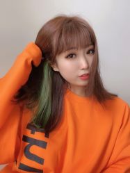 -I+造型烫发染发