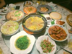 -梁家大院•农家菜(昆山会展中心店)