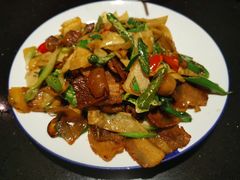 麦粑小炒肉-朕之味(龙湖·西城天街店)