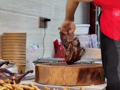 -王浩儿纪六孃甜皮鸭(乐山总店)