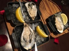 -恰餐厅及酒吧 CHAR Bar & Grill (北京丽都皇冠假日店)