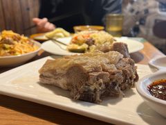 手抓羊肉半斤-贯贯吉·清真餐厅(浙江中路店)