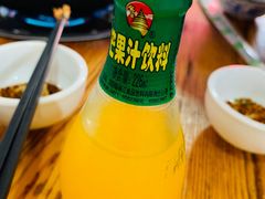 芒果汁-钰洁腊排骨火锅