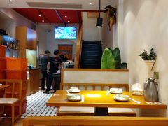 大堂-丁记盐蘸牛肉·新杭菜(河东路店)