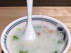 -银记肠粉店(南方医院店)