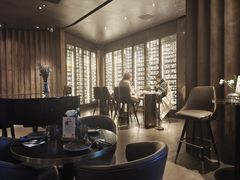 -wineapp葡萄酒餐吧(外滩金融中心店)