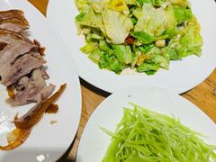 爆炒牛心菜-新興传承烤鸭