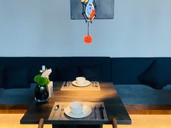 -九月里.自由花园餐厅