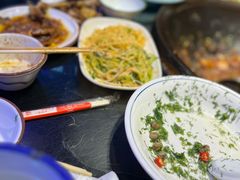 -鱼窝棚柴火铁锅炖(富山屯店)