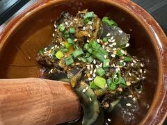 -川流不息·地道川菜·小龙虾(新松江路店)