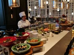 自助取餐区-松咖啡自助餐厅·松北香格里拉