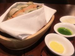 -GreyWhale灰鲸餐厅(武汉国际广场店)