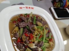 小炒黄牛肉-独一佳老胡湘菜馆(矿山路店)