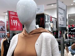 -优衣库(东莞汇一城店)