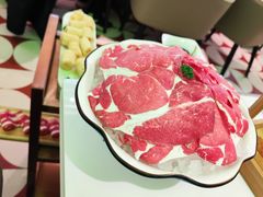 -洪氏嗨捞·广东猪肚鸡·椰子鸡火锅(西咸万象城店)