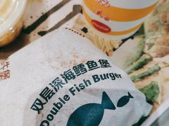 -麦当劳(中唱大厦店)