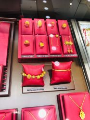 -周大福CHOW TAI FOOK(金汇广场珠宝店)