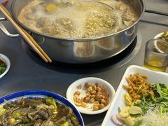 -官塘陈记鱼生·潮汕砂锅粥·牛肉火锅(潮枫路总店)