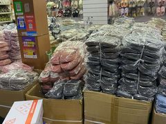 -钱万里桥小商品市场