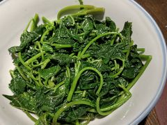 -廖师傅大蒜炒腊肉(袁家岭店)