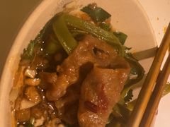 -钢管厂五区小郡肝串串香(蜀都万达店)