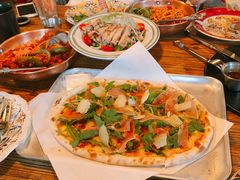 -I HOLIC艾豪丽披萨(KKone店)