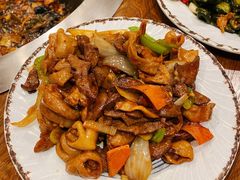 溜三样-万里闯关东铁锅炖菜馆(高新旗舰店)