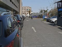 -上海市宝山区房地产交易中心-地下停车场