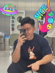 -PE SALON