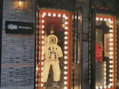 -上海市民办金苹果学校