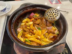 酸姜啫牛肉-大嫂镬仔·焖鸡煲·啫啫煲(逢源路店)
