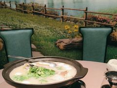 -香山湖家家宴(中山陵店)