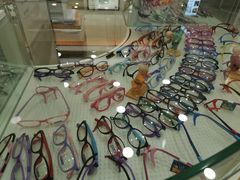 -罗创丹阳眼镜(童卫路店)