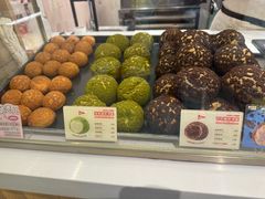 -西树泡芙(静安大悦城店)