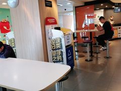 -麦当劳(中山大道中店)